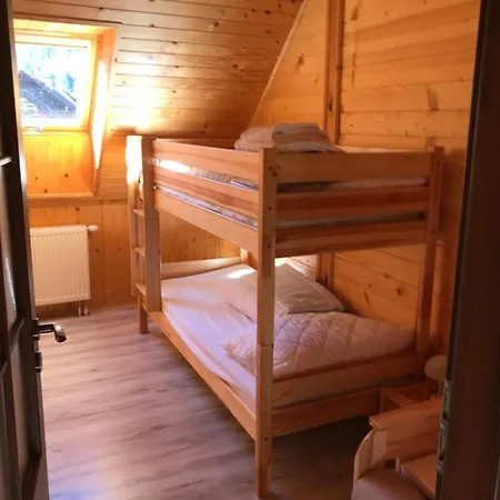 Stará škola * Nizna Boca