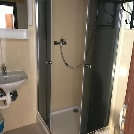 Stara Skola Apartment Nizna Boca