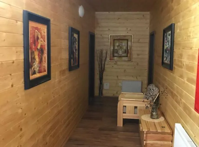 Stara Skola Nizna Boca